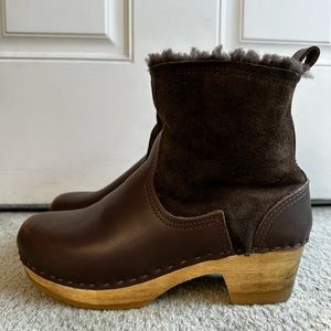 No. 6 shearling brown clog boots